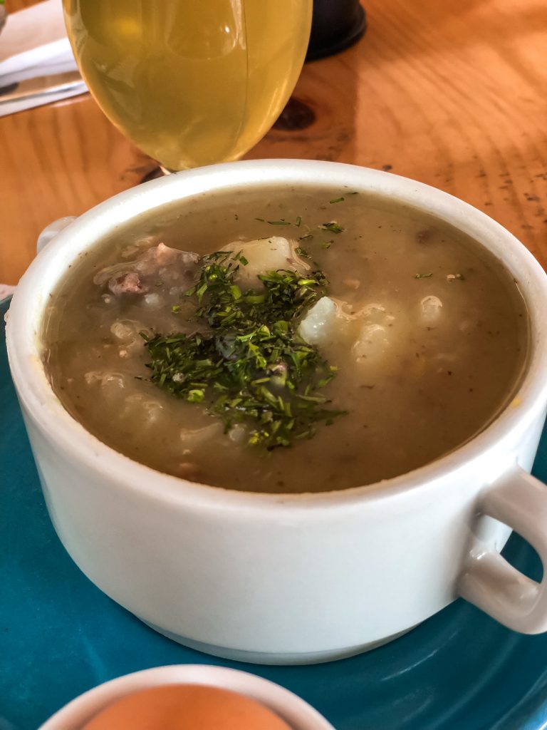 Caldo de costilla